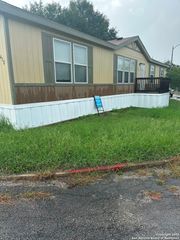 8622 S Zarzamora St Lot 432, San Antonio, TX 78224