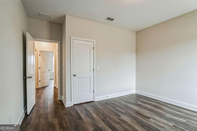 94 Hickory Grove Lane, Hoschton, GA 30548