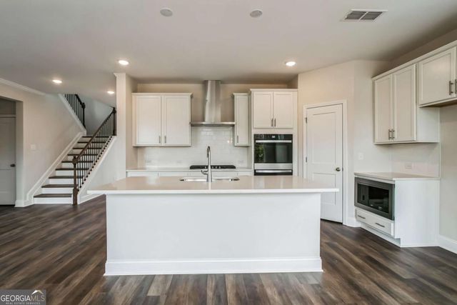 94 Hickory Grove Lane, Hoschton, GA 30548