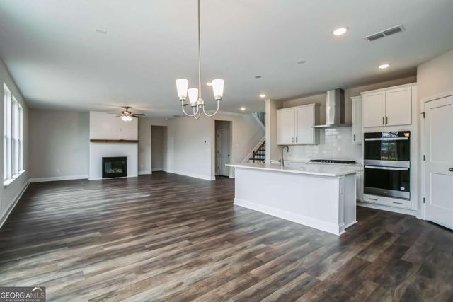 94 Hickory Grove Lane, Hoschton, GA 30548