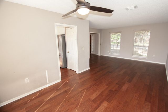 3914 Ivywood Drive, Pearland, TX 77584