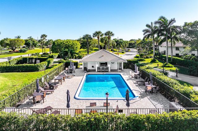 10865 Quail Covey Road Azalea, Boynton Beach, FL 33436