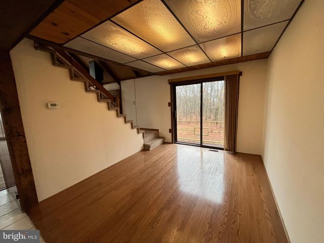 191 RATTLESNAKE HILL RD, Boyertown, PA 19512