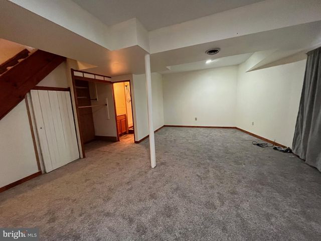 191 RATTLESNAKE HILL RD, Boyertown, PA 19512