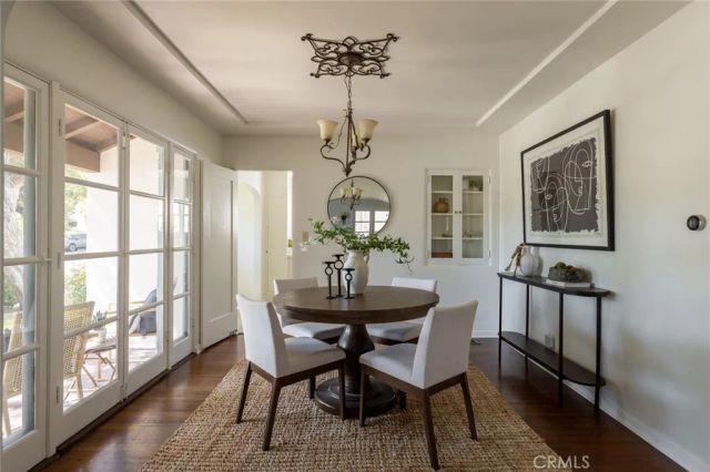 730 N Hill Avenue, Pasadena, CA 91104