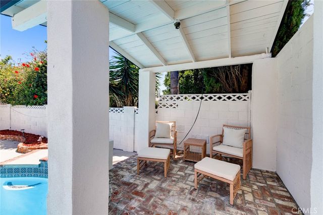 8221 Kentland, West Hills, CA 91304