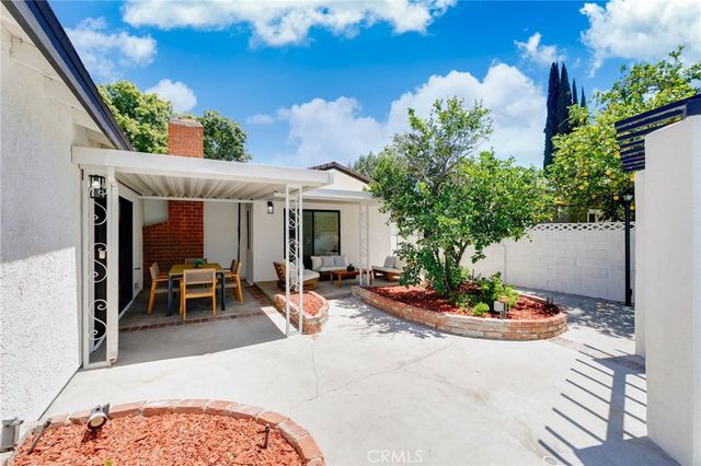 8221 Kentland, West Hills, CA 91304