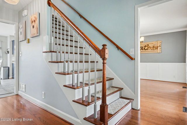 5103 Fox Run Rd, Buckner, KY 40010