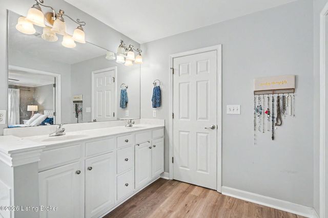 5103 Fox Run Rd, Buckner, KY 40010