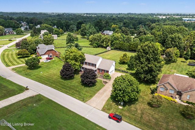 5103 Fox Run Rd, Buckner, KY 40010