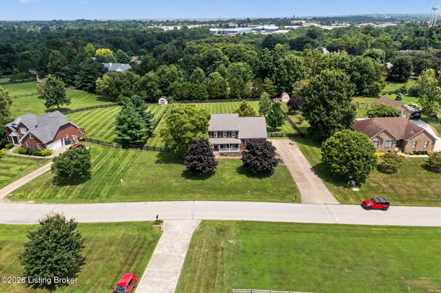 5103 Fox Run Rd, Buckner, KY 40010