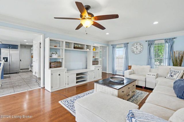 5103 Fox Run Rd, Buckner, KY 40010
