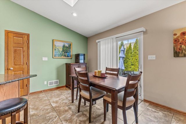 8316 Ivanhoe PLACE, Sturtevant, WI 53177
