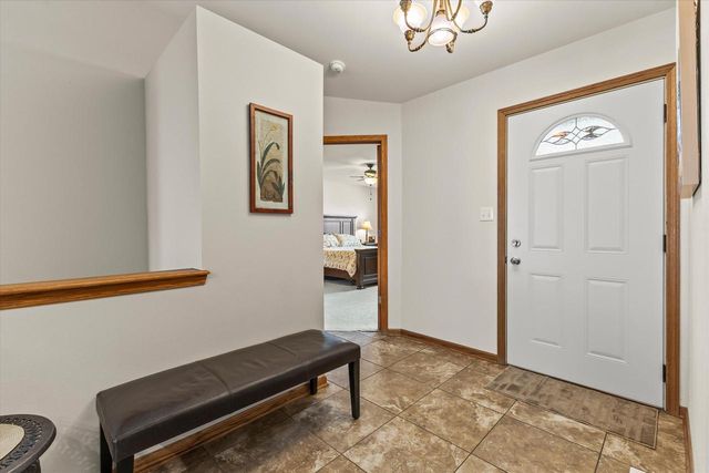 8316 Ivanhoe PLACE, Sturtevant, WI 53177