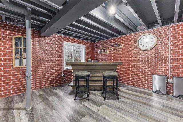 8316 Ivanhoe PLACE, Sturtevant, WI 53177