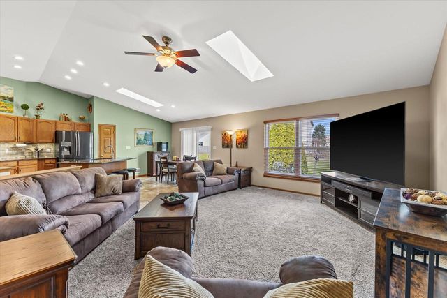 8316 Ivanhoe PLACE, Sturtevant, WI 53177