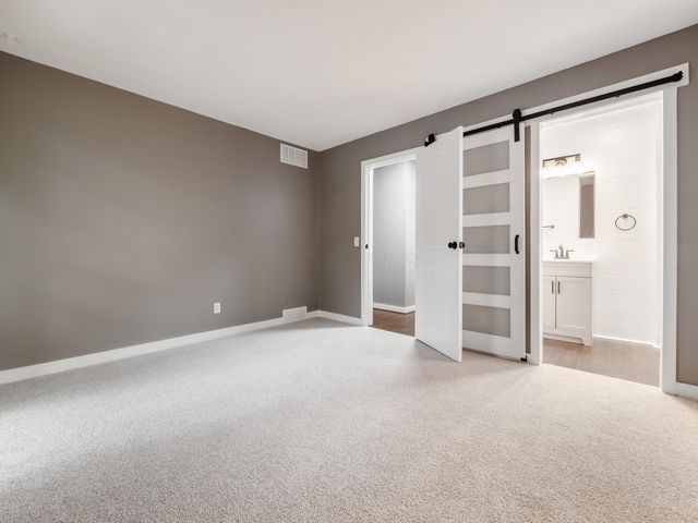 1068 Terrace Court, Zanesville, OH 43701