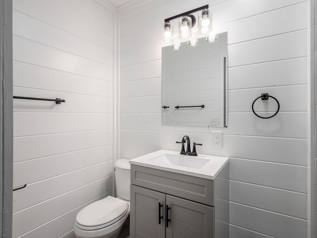 1068 Terrace Court, Zanesville, OH 43701