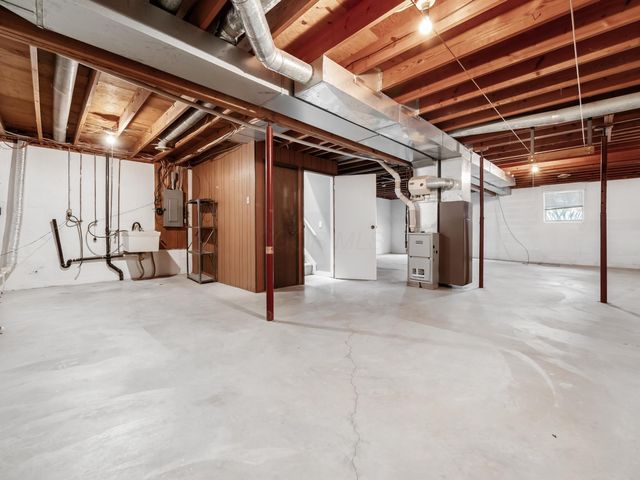 1068 Terrace Court, Zanesville, OH 43701