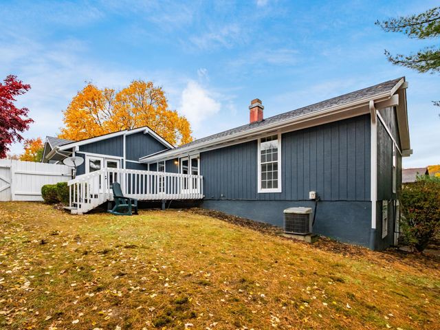 1068 Terrace Court, Zanesville, OH 43701