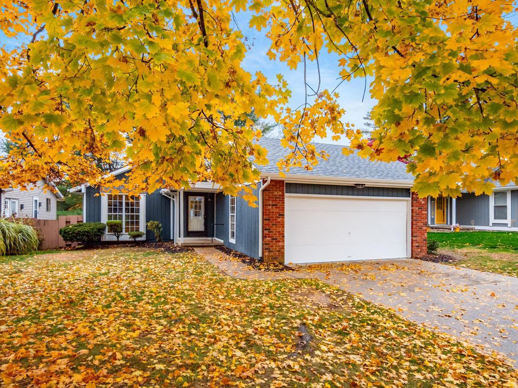 1068 Terrace Court, Zanesville, OH 43701