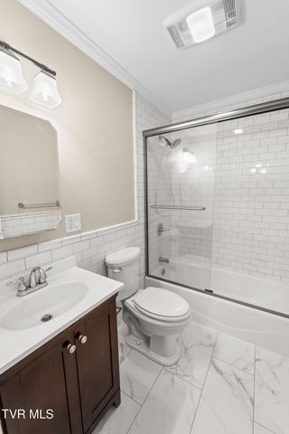 19452 Pleasant View Drive, Abingdon, VA 24211