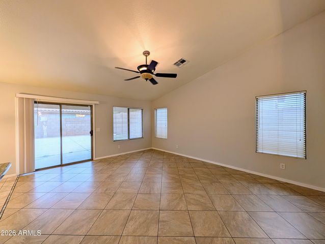 15748 W PARADISE Lane, Surprise, AZ 85374