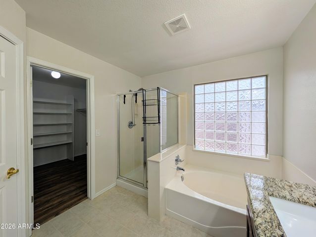 15748 W PARADISE Lane, Surprise, AZ 85374
