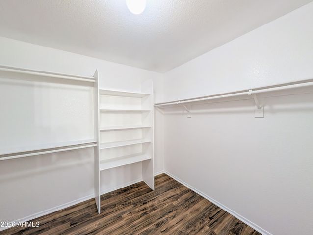 15748 W PARADISE Lane, Surprise, AZ 85374