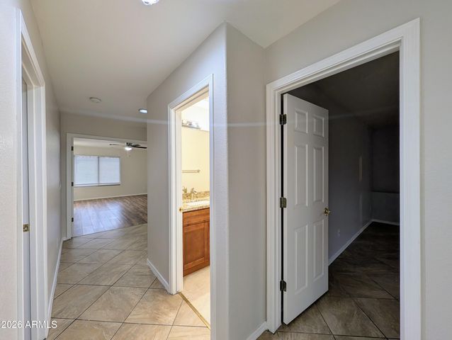 15748 W PARADISE Lane, Surprise, AZ 85374