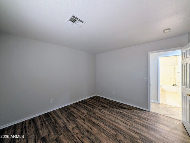 15748 W PARADISE Lane, Surprise, AZ 85374