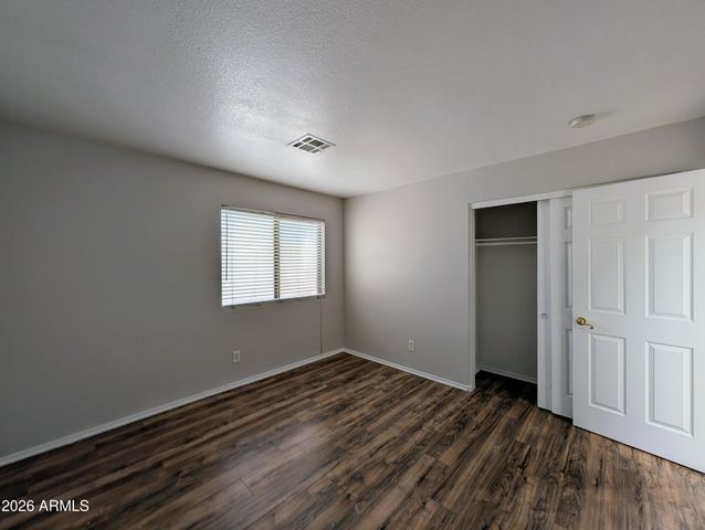 15748 W PARADISE Lane, Surprise, AZ 85374
