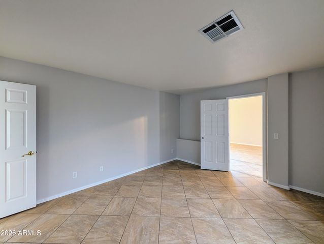 15748 W PARADISE Lane, Surprise, AZ 85374