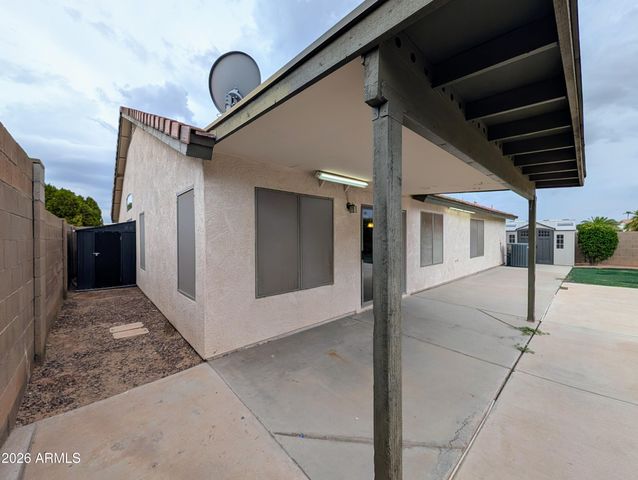 15748 W PARADISE Lane, Surprise, AZ 85374