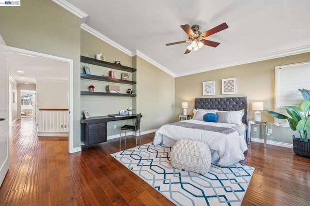 321 Ratto Rd, Alameda, CA 94502