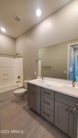 241 E Azalea Drive, Chandler, AZ 85286