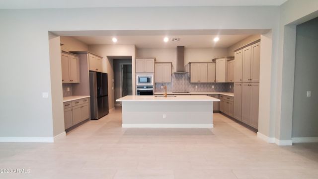 241 E Azalea Drive, Chandler, AZ 85286