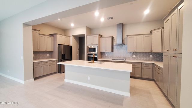 241 E Azalea Drive, Chandler, AZ 85286