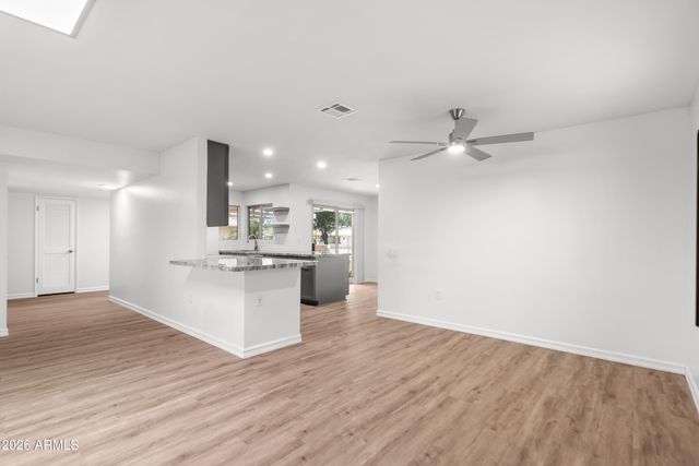 9508 W SANDSTONE Drive, Sun City, AZ 85351