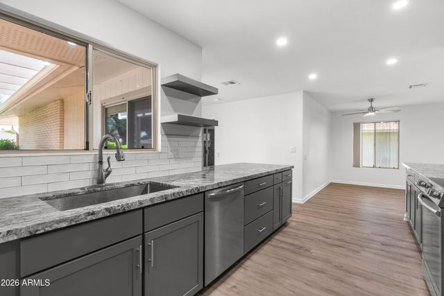 9508 W SANDSTONE Drive, Sun City, AZ 85351