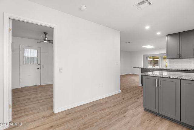 9508 W SANDSTONE Drive, Sun City, AZ 85351