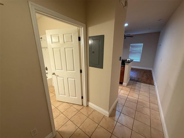 1500 NW 4TH AVENUE 203, Gainesville, FL 32603