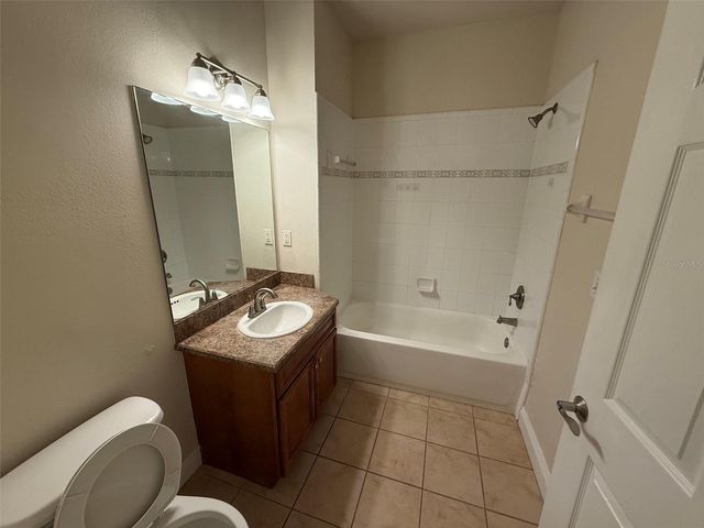 1500 NW 4TH AVENUE 203, Gainesville, FL 32603