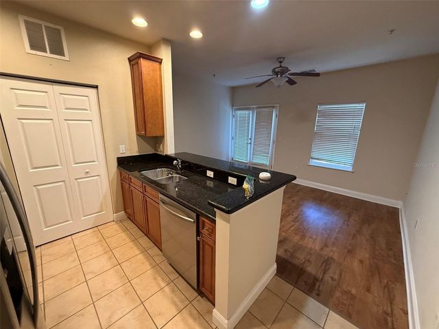 1500 NW 4TH AVENUE 203, Gainesville, FL 32603