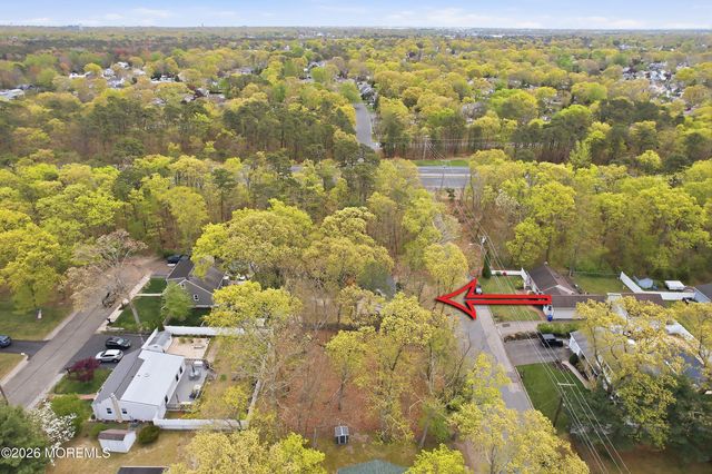 242 Westwood Place, Brick, NJ 08724