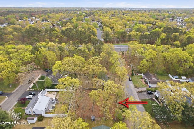 242 Westwood Place, Brick, NJ 08724