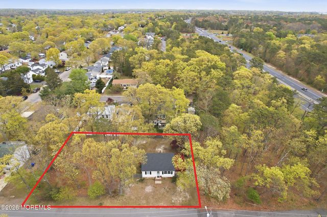 242 Westwood Place, Brick, NJ 08724