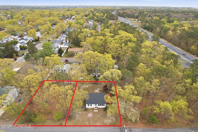 242 Westwood Place, Brick, NJ 08724
