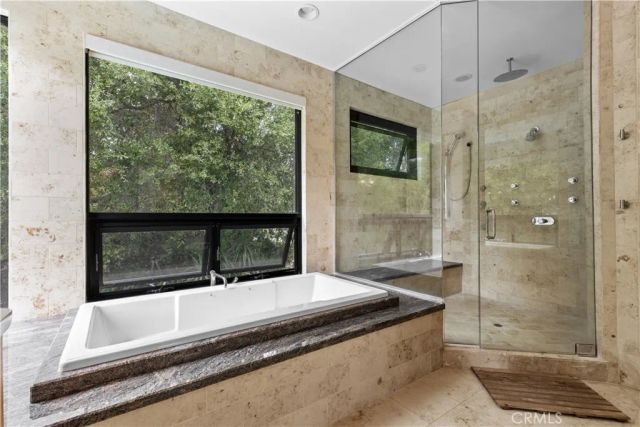 4415 Vanalden Avenue, Tarzana, CA 91356