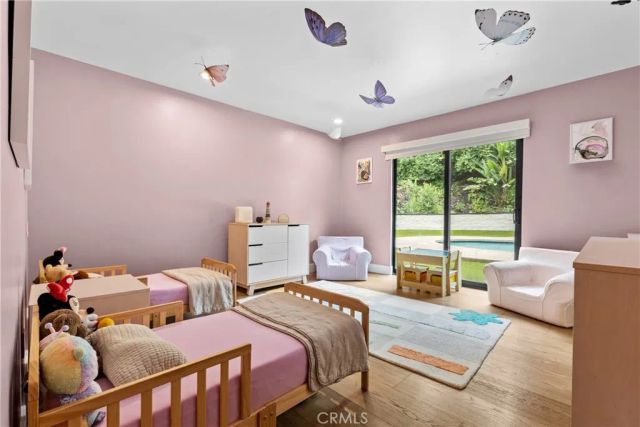 4415 Vanalden Avenue, Tarzana, CA 91356